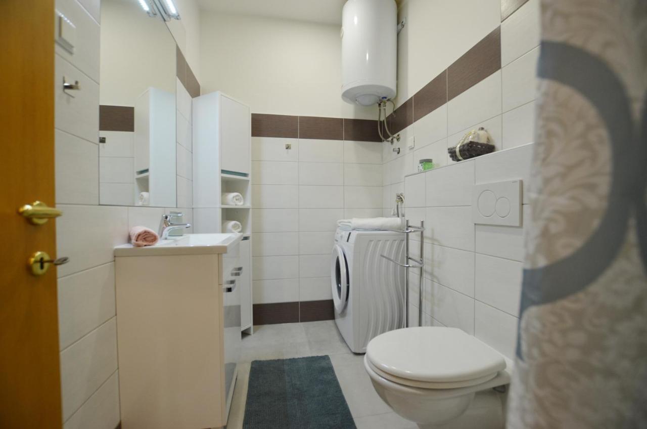 Apartment Irene Ровинь Экстерьер фото