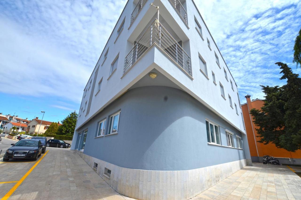 Apartment Irene Ровинь Экстерьер фото